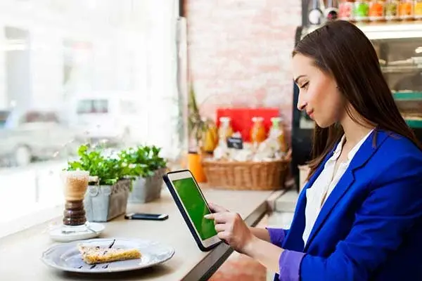 Business customer using flexible B2B purchasing and account-based buying